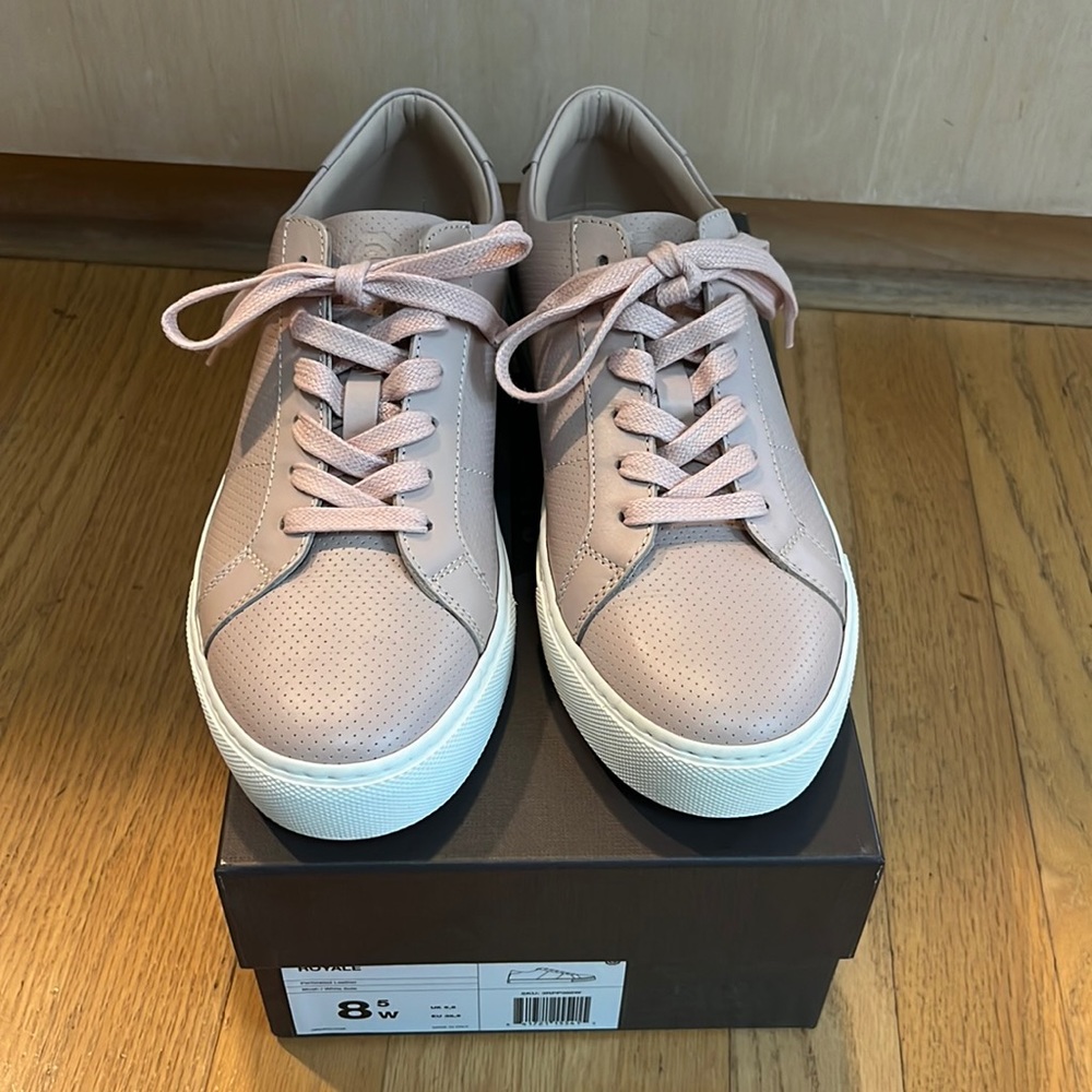 GREATS Royale, Blush with White Sole, Perforated Leather, New in Box